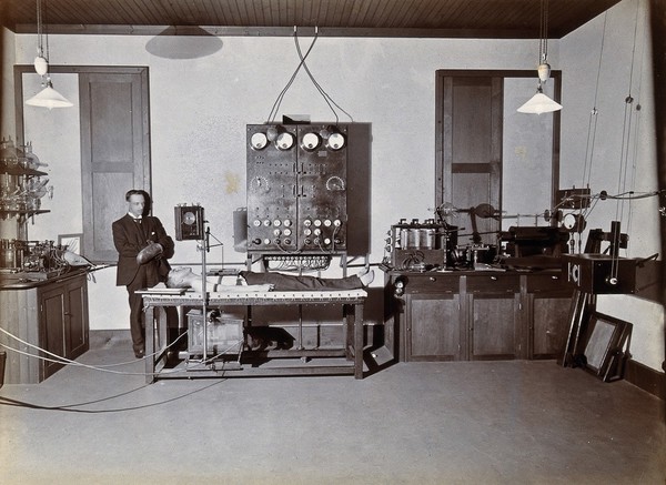 Johannesburg Hospital, South Africa: male patient, possibly being x-rayed. Photograph, c. 1905.