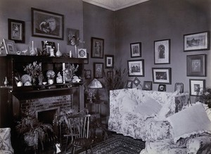 view Johannesburg Hospital, South Africa: sitting room. Photograph, c. 1905.