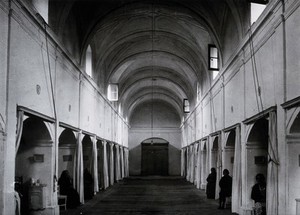 view Hospital del Rey, Burgos: a ward. Photograph, ca.1900.