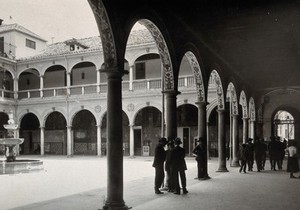 view Hospital San Juan de Diós, Granada: view of the cloister. Photograph, ca.1900.