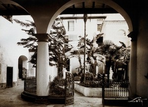 view Hospital Civil, Jativa: view of the cloister. Photograph, ca.1900.