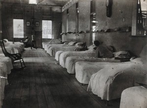 view An eye hospital (?), Trinidad: ward interior, showing beds. Photograph, 1910/1930 (?).