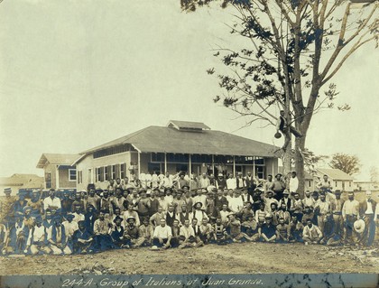 Italian Panama Canal construction workers (?), Juan Grande. Photograph, ca. 1910.