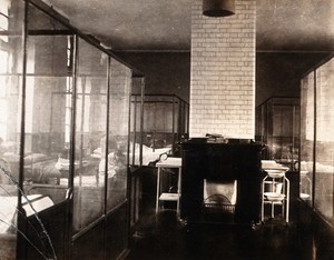 view The Royal Naval Hospital, Chatham: isolation ward. Photograph, 1914/1918.