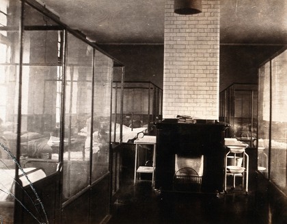 The Royal Naval Hospital, Chatham: isolation ward. Photograph, 1914/1918.