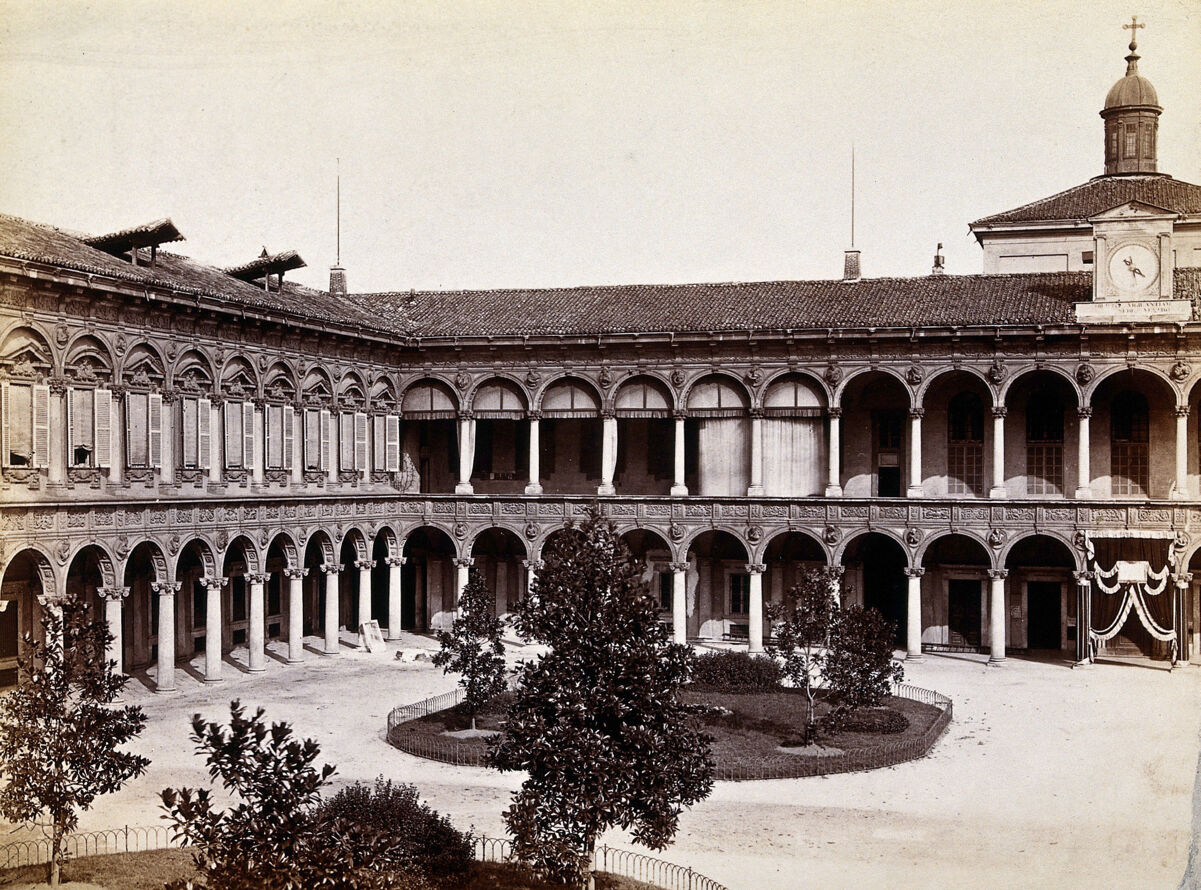 Ospedale Maggiore, Milan: the courtyard. Photograph by G. Brogi, 18--., [between 1800 and 1899], by Giacomo Brogi