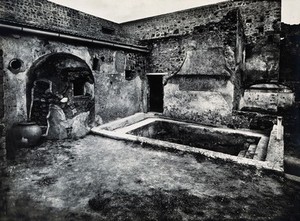 view Pompeii: the Stabian baths. Photograph by Alinari, 1931.