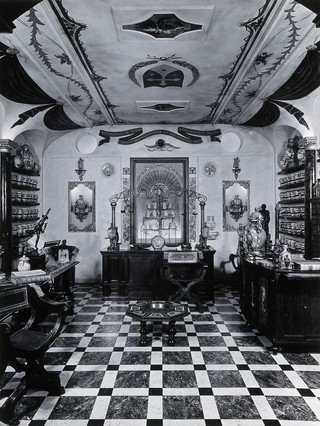 The Wellcome Research Institution, Euston Road, London: a reconstruction of an Italian pharmacy, 1935-1946. Photograph.