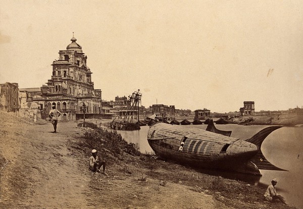 The Chutter Munzil palace, Lucknow, India; a fish-shaped boat in the foreground. Photograph by Felice Beato, ca. 1858.