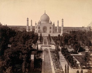 view The Taj Mahal and its surrounding gardens, Agra, India: aerial view. Photograph, ca. 1900.