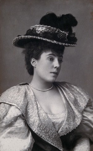 view South Africa: Mrs Frank Lowry. 1896.