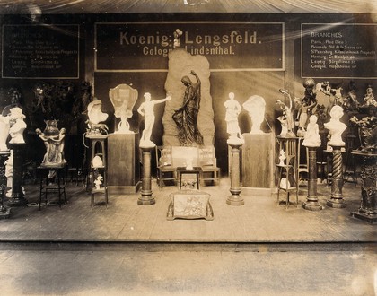 The 1904 World's Fair, St. Louis, Missouri: sculptures, ornaments and lamps manufactured by Koenig & Lengsfeld. Photograph, 1904.