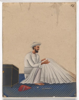 Festival of Muḥarram: a procession of musicians, people carrying pennants and replicas of the martyrs' tombs. Gouache painting on mica by an Indian artist.