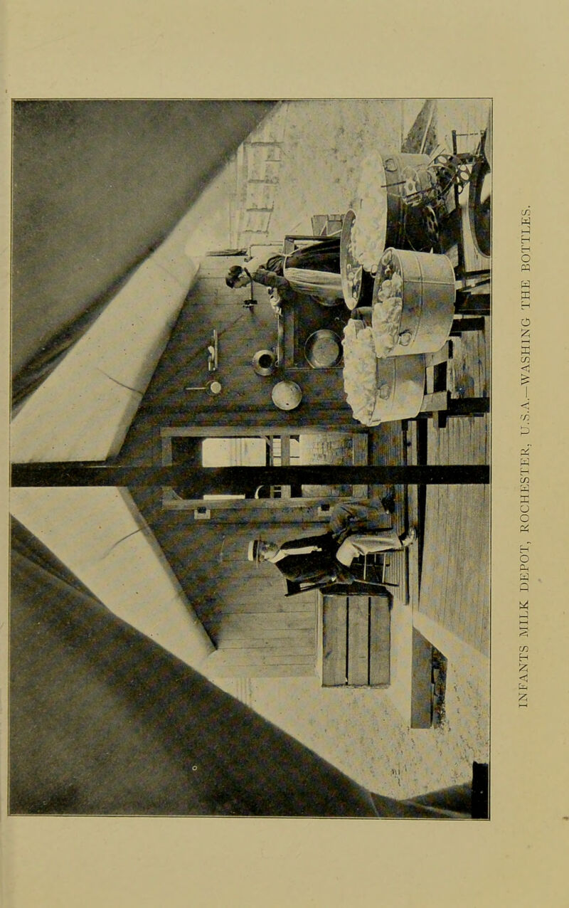 INFANTS MILK DEPOT, ROCHESTER, U.S.A.—WASHING THE BOTTLES.