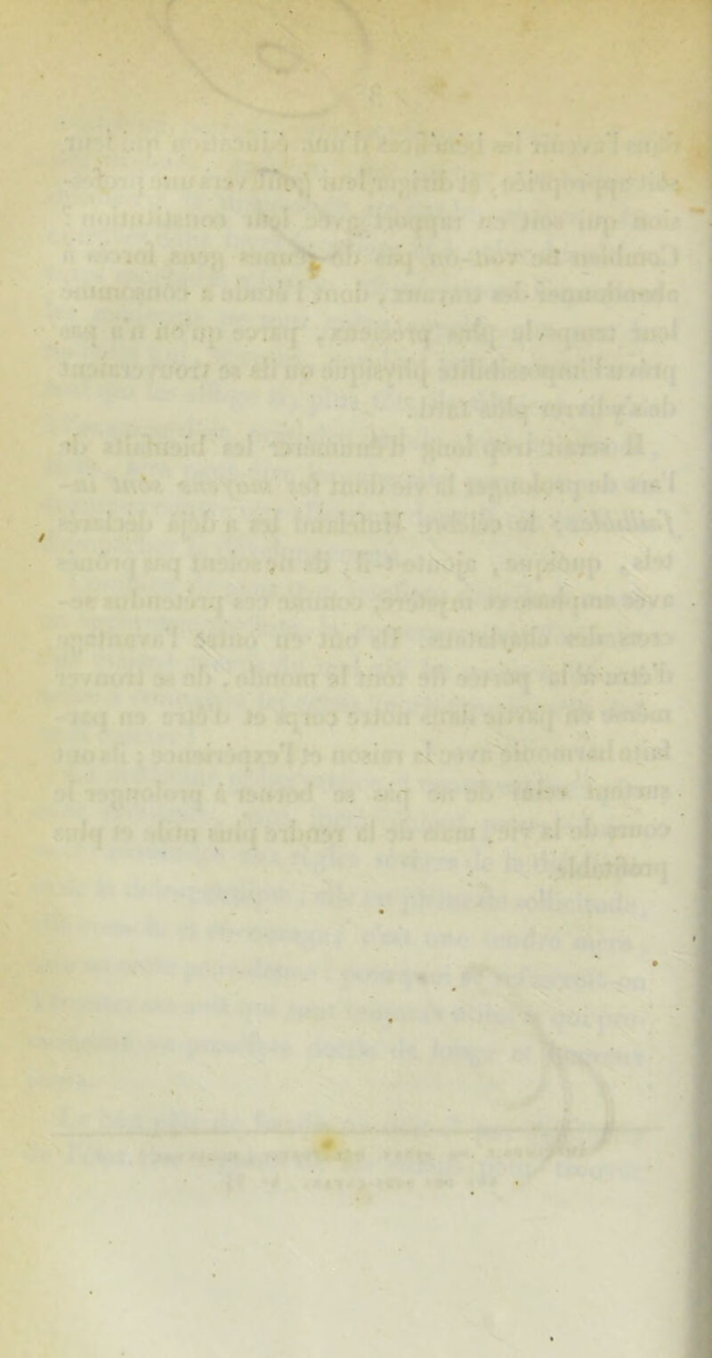 ■ I . h . r : « ■ - vm , / . ’ » • & J . -' ~ ■* . .