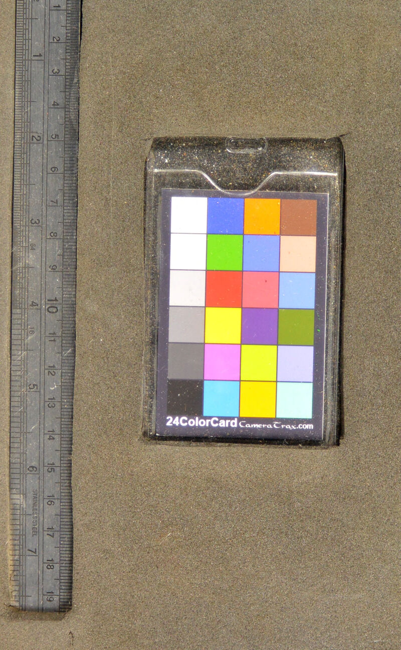 ■ n 1 ■ 24ColorCard< ^t-a-v-com 1, -^5 rsj a