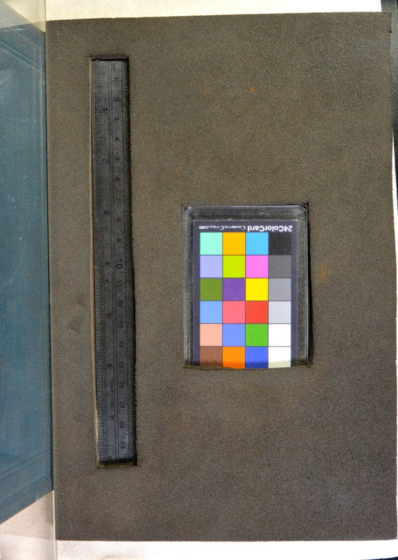 WM01 'f-i •’.'^v ■■» Tr/'. • i','.- UK)D-^^^2'3-«uro3 pjeOJO|OOt^3