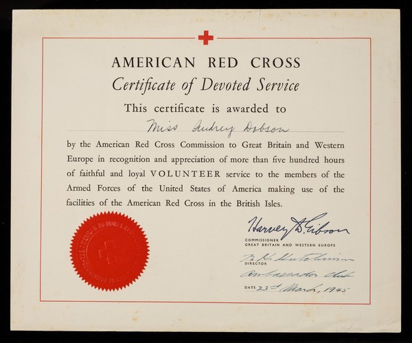 [Certificate issued by the American Red Cross in 1945 in recognition of more than 500 hours of volunteer service. ].