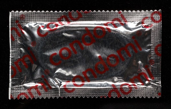 Condomi Strong : CE0482 2012-12 ...