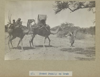 Archaeological excavations at Gebel Moya (Jebel Moya), Sudan: season of 1910-1911, and Segadi, Sudan, 1912-1925. Photographs, 19--.