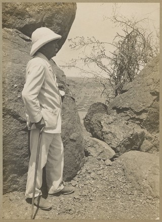 Archaeological excavations at Gebel Moya (Jebel Moya), Sudan: season of 1910-1911, and Segadi, Sudan, 1912-1925. Photographs, 19--.