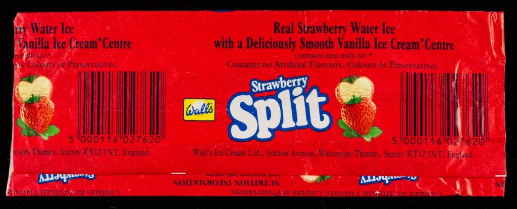 Strawberry Split : real strawberry water ice with a deliciously smooth vanilla ice cream centre / Wall's Ice Cream Ltd.