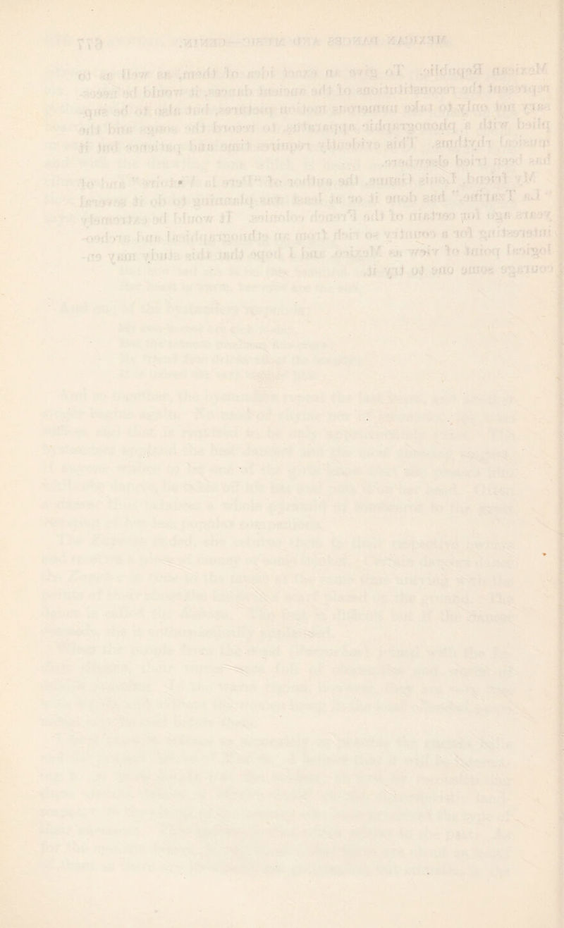 . 11 ■ . • ' y A : 1