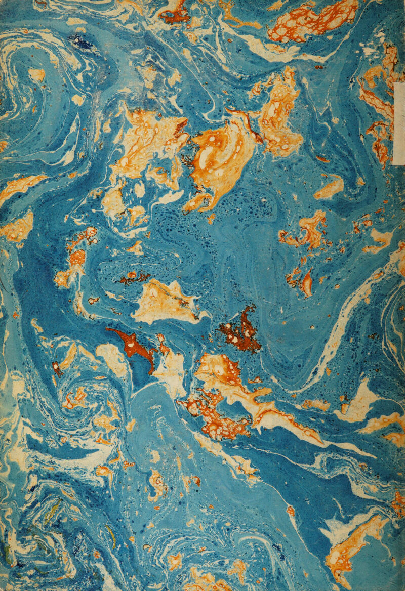 • ' ■ \\ ’ ■ V- • mj