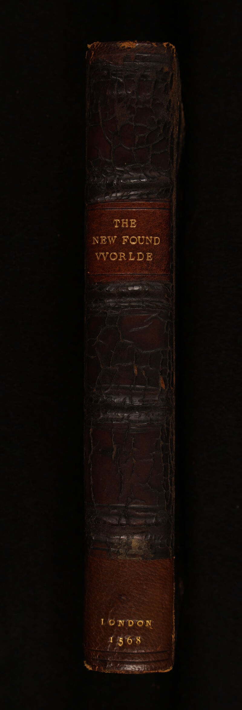 . * - '. 'S. ' ) 'â! i * ~ .-■ -r <« * a* / THE \EW FOUND WORLDS * i «■••• __ «W • I»»- • . -S • v ■■ : ■ i ■ * ~~ --- . _ I1 (v . / \> && -'‘N ... i , i -■ ■ g vwt î % 'JV 'D O .N a». i 5 h S '* 1 * î*.‘ r -s* Vf . : ‘ ■'•ssasuffe: