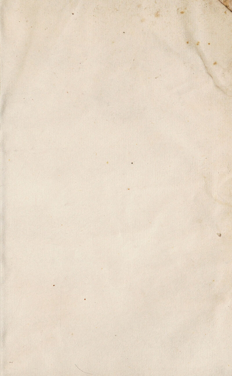 r' v ■d * / V i <* - \ «