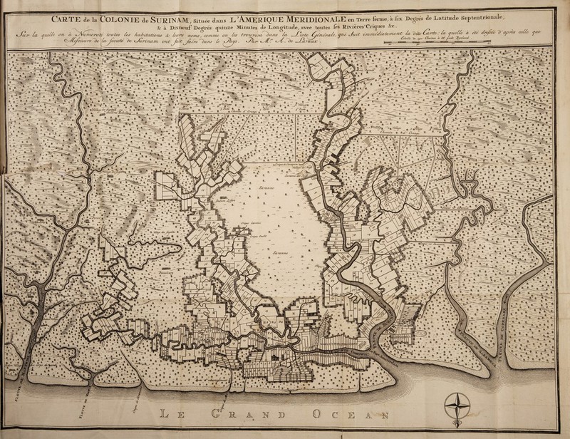 de iatitilde dajis L’AMERIQUE MERIDIONALE Carte de l Colonie de Surinam ues ey avec toutes it . A Tbste * OficSZ' ,rHJlL ' ÿp i un gf ^ H £/ ^ <3 . ^§^1 K jjt gM H ^ G gf-*- L E / E Wt Ê|£v~-A » Jn ■  uv 4v c if A B- F, v i I G D JB | H 4 Tn^ïï il V XXL' X \tx>\ 4 f~~^ 1 y ^ S - ^ % : * ;  i