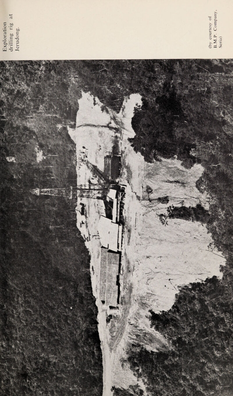 Exploration drilling rig at Jerudong. >, o d >, £ O CL o £. £Q 1) C/?