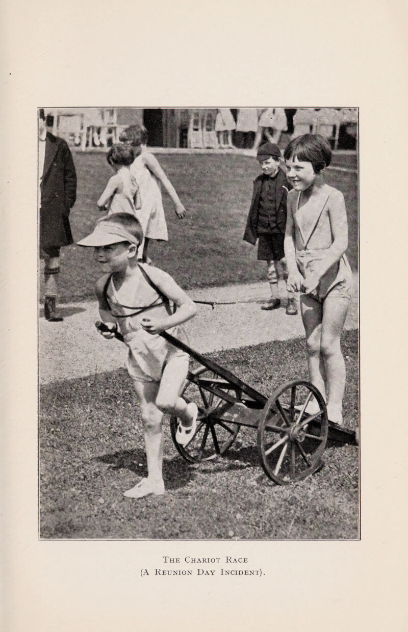 The Chariot Race (A Reunion Day Incident)