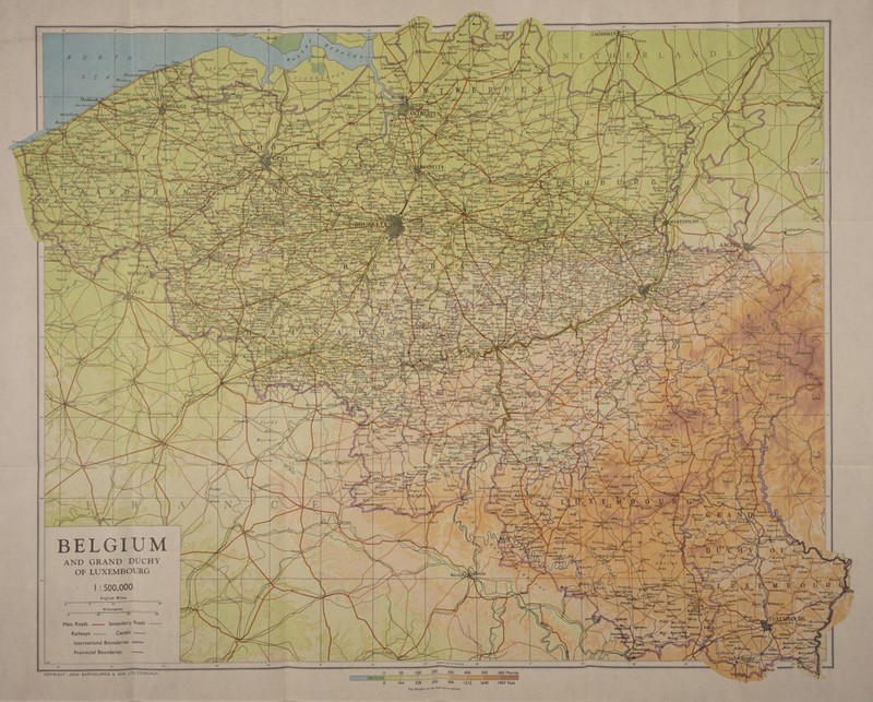                                        RES ZA |            2                            =       2S He PP S]. HOS E       8 3] &amp; eS 2 &amp; ~       Th     BELGIUM  AND GRAND DUCHY OF LUXEMBOURG  | : 500,000 English Miles 0    r Kilometres 10 Main Roads ===} Secondary Roads —— Canals 1      Railways xf Yh A °§  | i — } f 45   go Longitude East of Grocnwich     45! 30°   International Boundaries S=== Provincial Boundaries wees       12             COPYRIGHT-JOHN BARTHOLOMEW &amp; SON, LTD. EDINBURGH