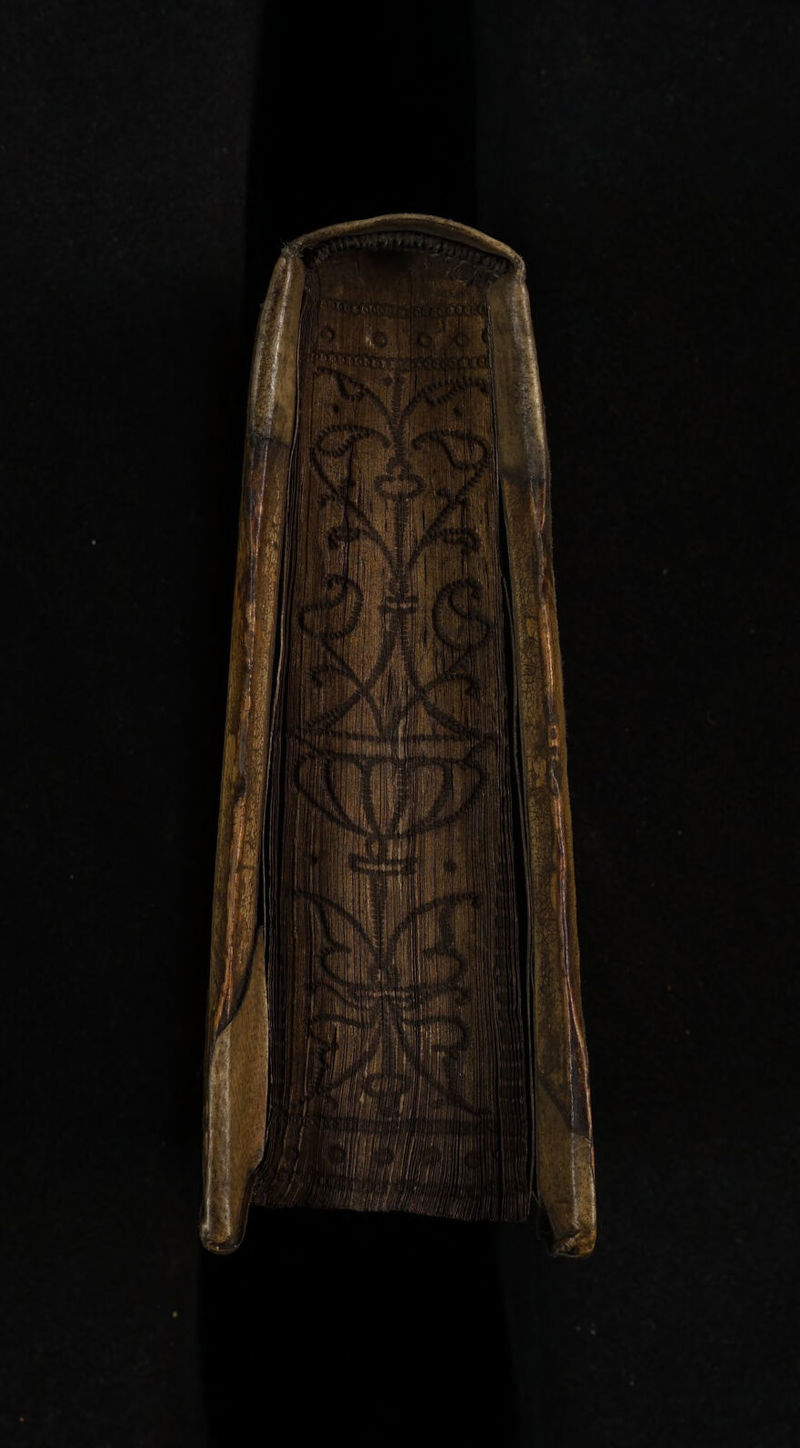 Ye SU WAPPEN, TRULY JI Ihn l