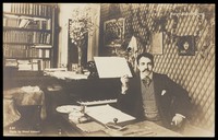 view Reynaldo Hahn. Photographic postcard by H. Manuel, 190-.