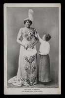 view Souvenir of Abomah : the tallest lady in the world.