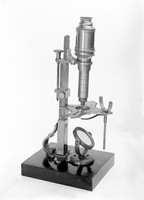 view M0000229: Nachet collection: Cuff microscope