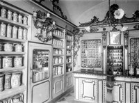 view M0001503: Photograph of the detail of the left-hand side of the interior of a pharmacy in Sorrento, Italy