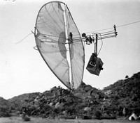 view M0001538: Photograph of a kite camera in operation at Jebel Moya, Henry Wellcome's archeological excavation site in Sudan