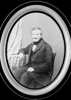 view M0001671: Photographic portrait of Dr. Carl Ferdinand Reichel (1800-1860), German pharmacist