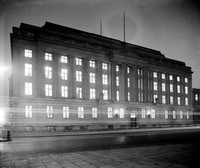 view M0003782: Exterior evening view of the Wellcome Research Institute Building, c.1932