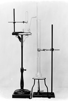 view M0004595: Victor Meyer vapour density apparatus