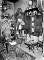 view M0006342: Arab pharmacy in Damascus