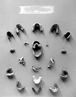 view M0007543: Display of artificial dentures