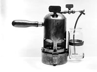 view M0007737: Antiseptic spray used by Joseph Lister