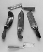 view M0008192: Metacarpel and postmortem surgical saws, 19th century