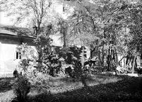 view M0007482:  Courtyard view of a hospital in Budapest, Hungary
