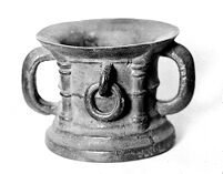 view M0007518: Cup with handles and ring