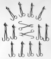 view M0008295: Trepanation forceps, 14 instruments